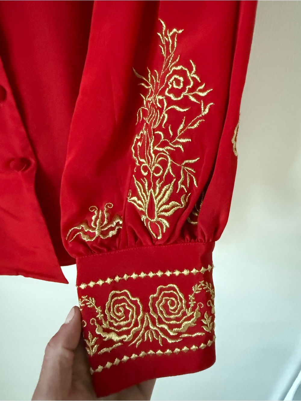 Vintage 100% Silk Diane Von Furstenberg Red Gold Embroidered Button Front Blouse - Picture 9 of 14